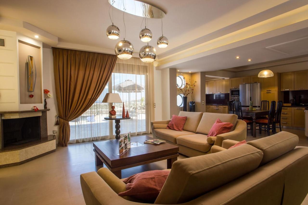 Des & Coo Luxury Villa With Private Pool Faliraki Dış mekan fotoğraf